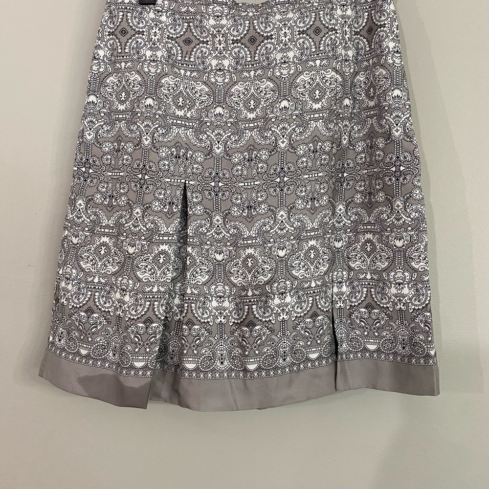 LOFT Ann Taylor beautiful skirt w/ lining & zipper - Picture 8 of 8